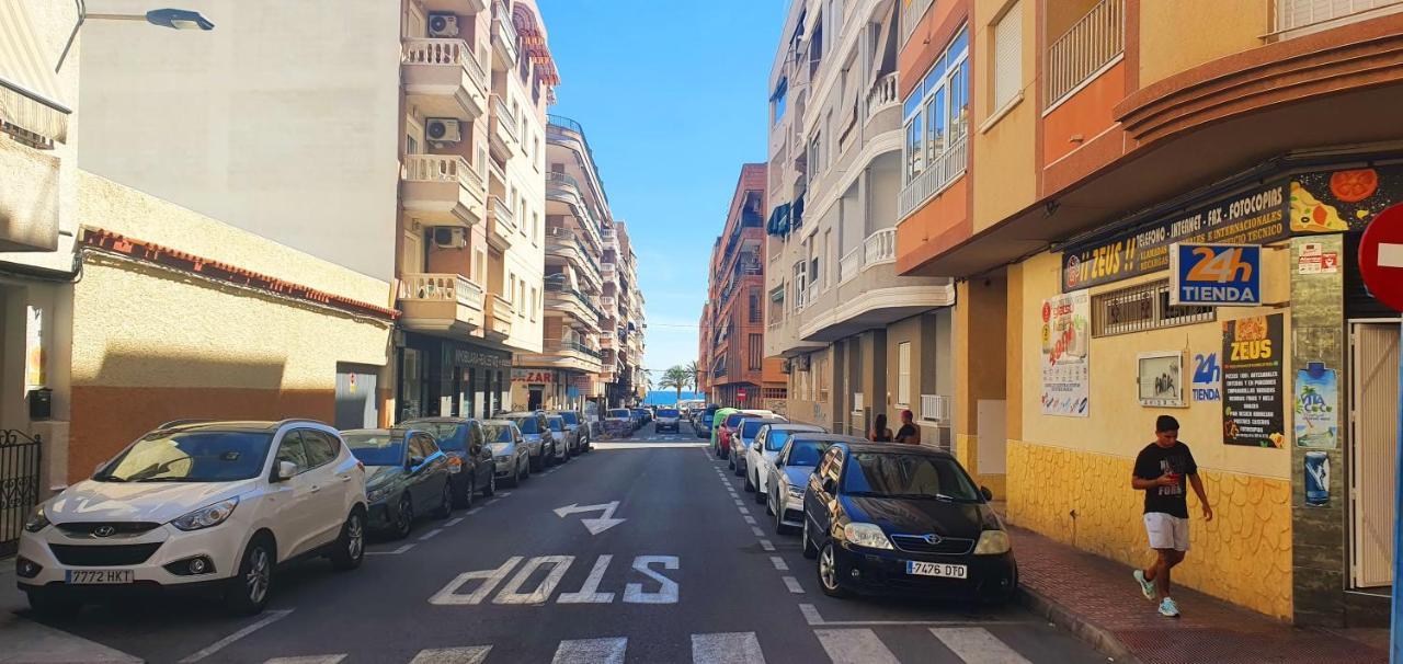 Isamar Apartamento Playa Del Cura Torrevieja Kültér fotó